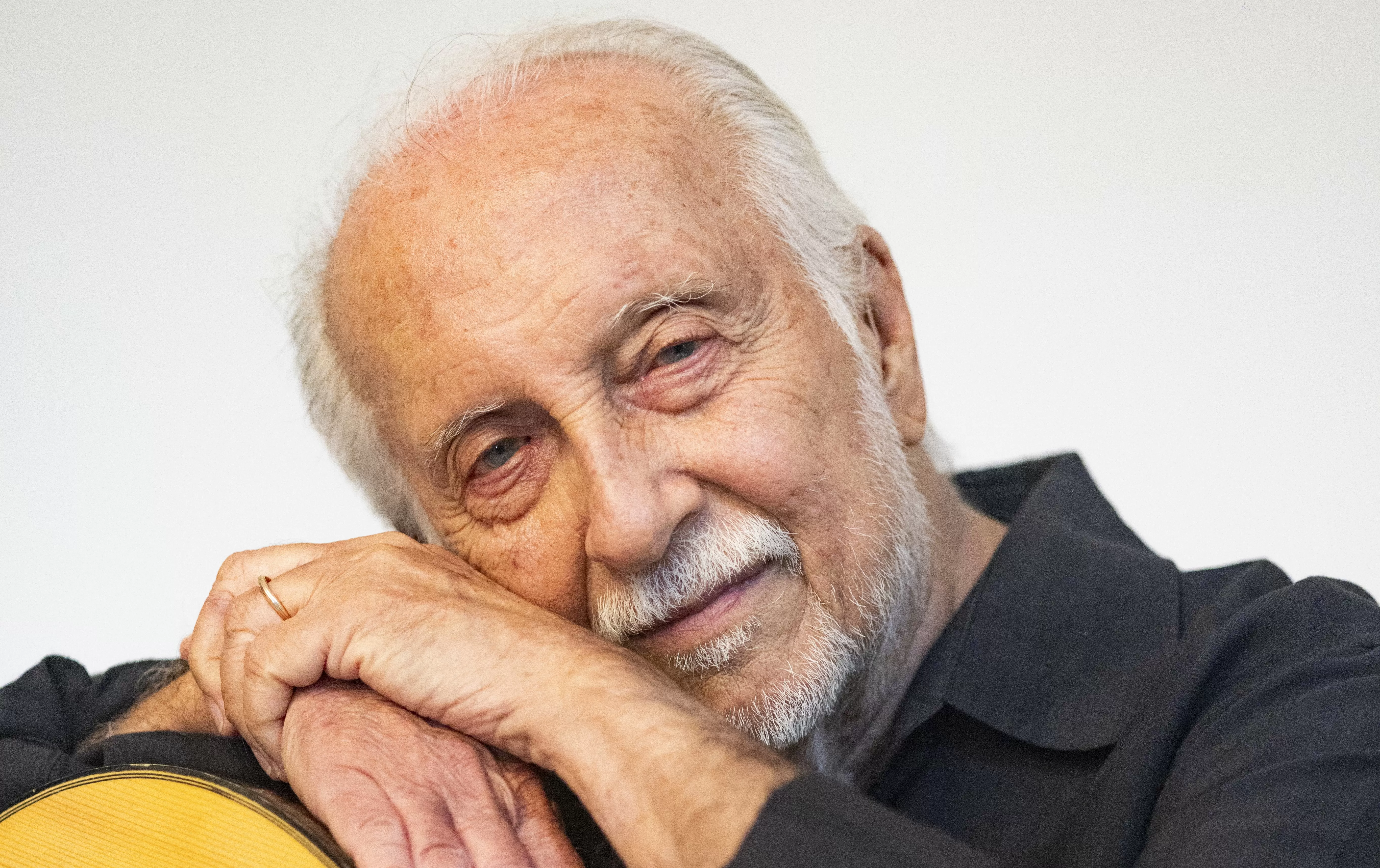 ‘Estão fazendo música com IA melhor que as de Tom Jobim’: Roberto Menescal