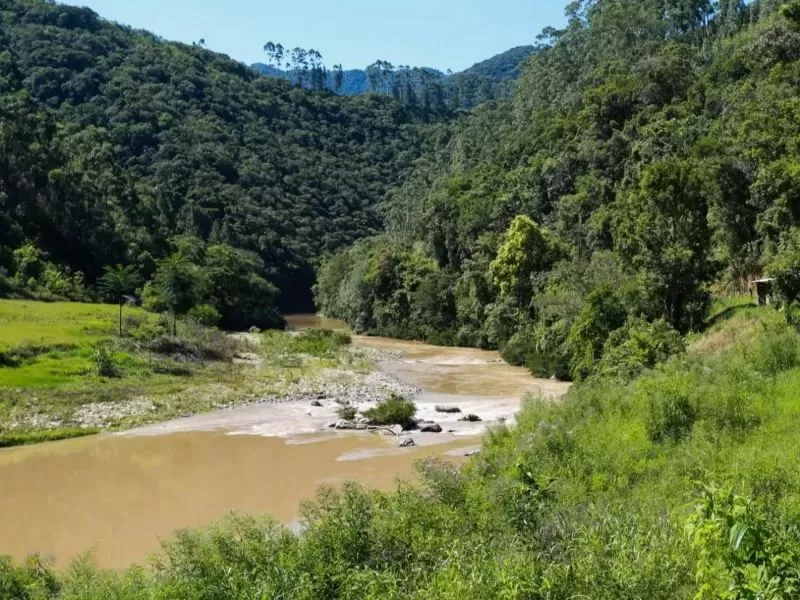 TCE de Santa Catarina suspende licitação milionária para barragem no Vale do Itajaí