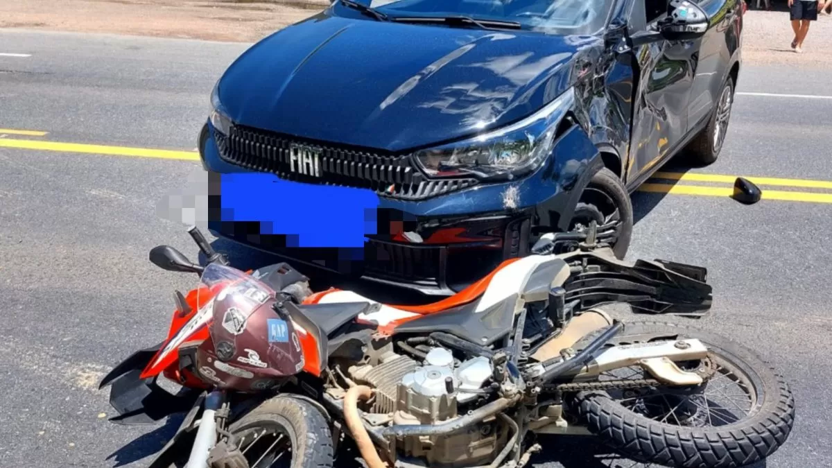 Motociclista fica ferido após colisão com carro na BR-470, em Ascurra
