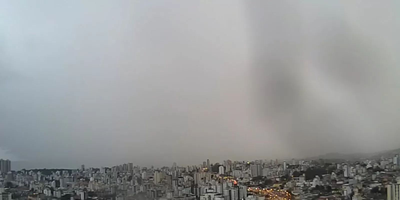 Minas Gerais tem alerta de perigo para tempestades e rajadas de vento