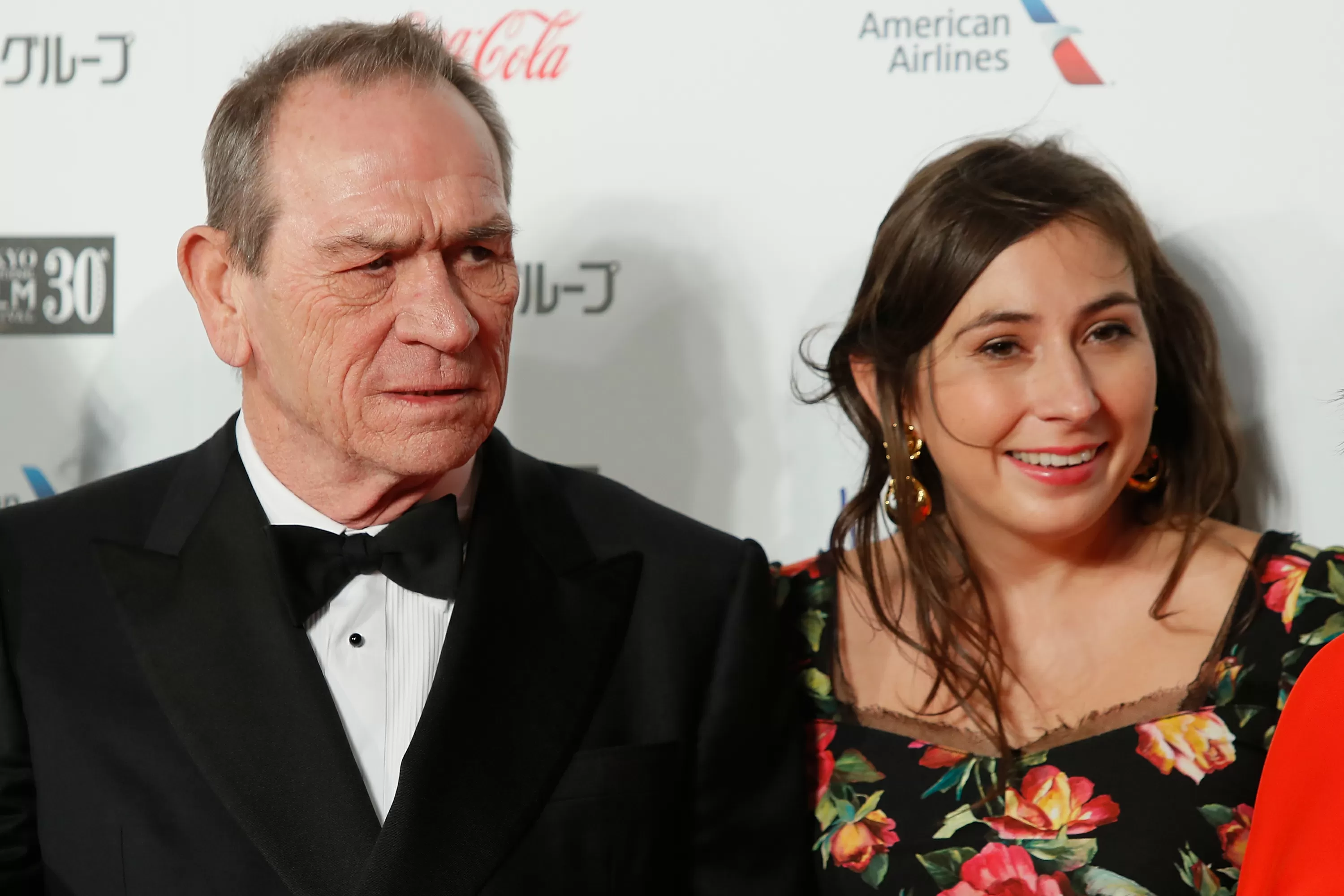 Ligação levanta suspeita sobre morte de filha de Tommy Lee Jones