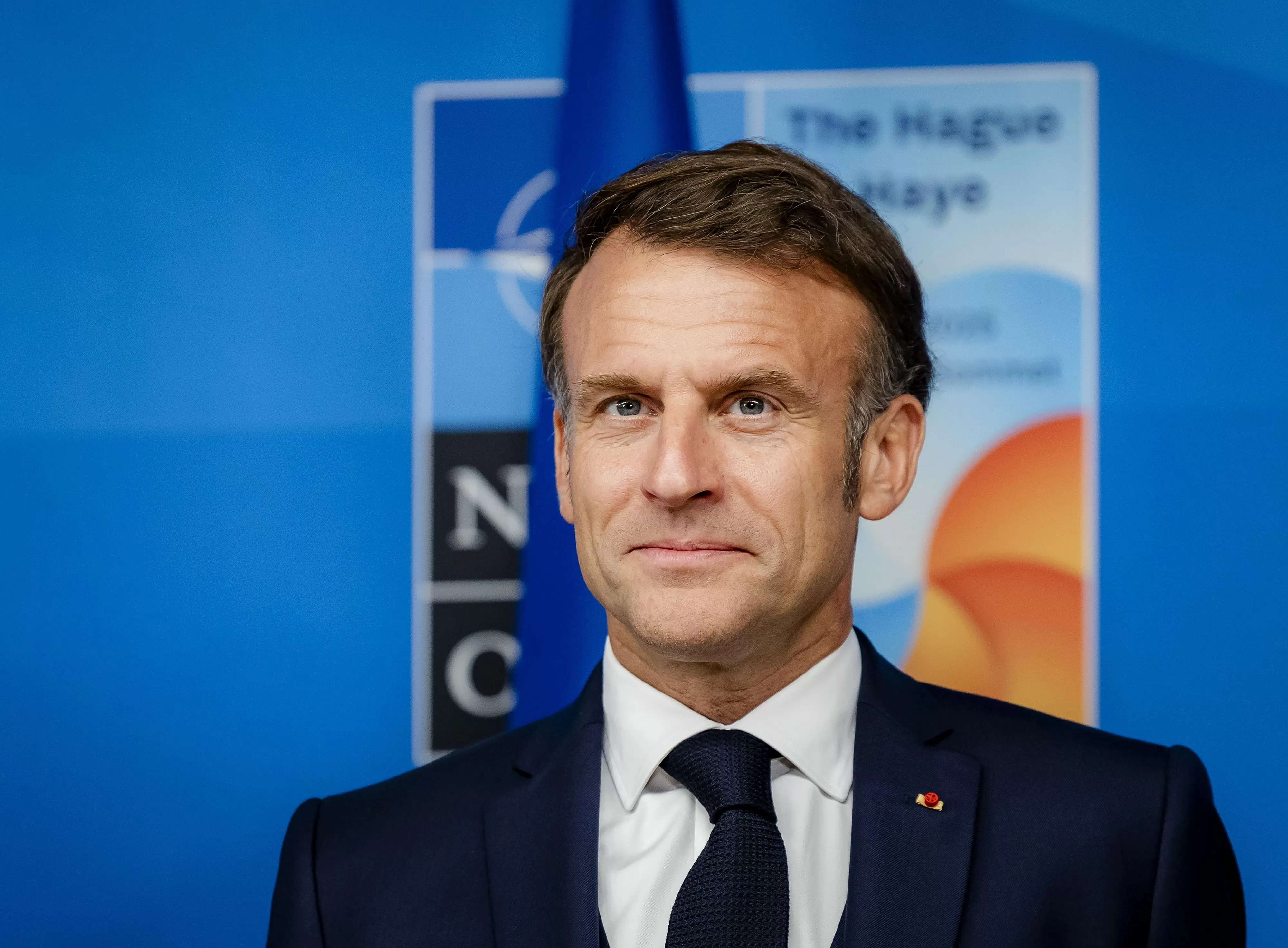 União Europeia vai estar muito "vigilante" sobre Gronelândia, avisa Macron