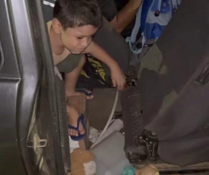 Após filho criticar carro do pai, família transforma situação em aprendizado