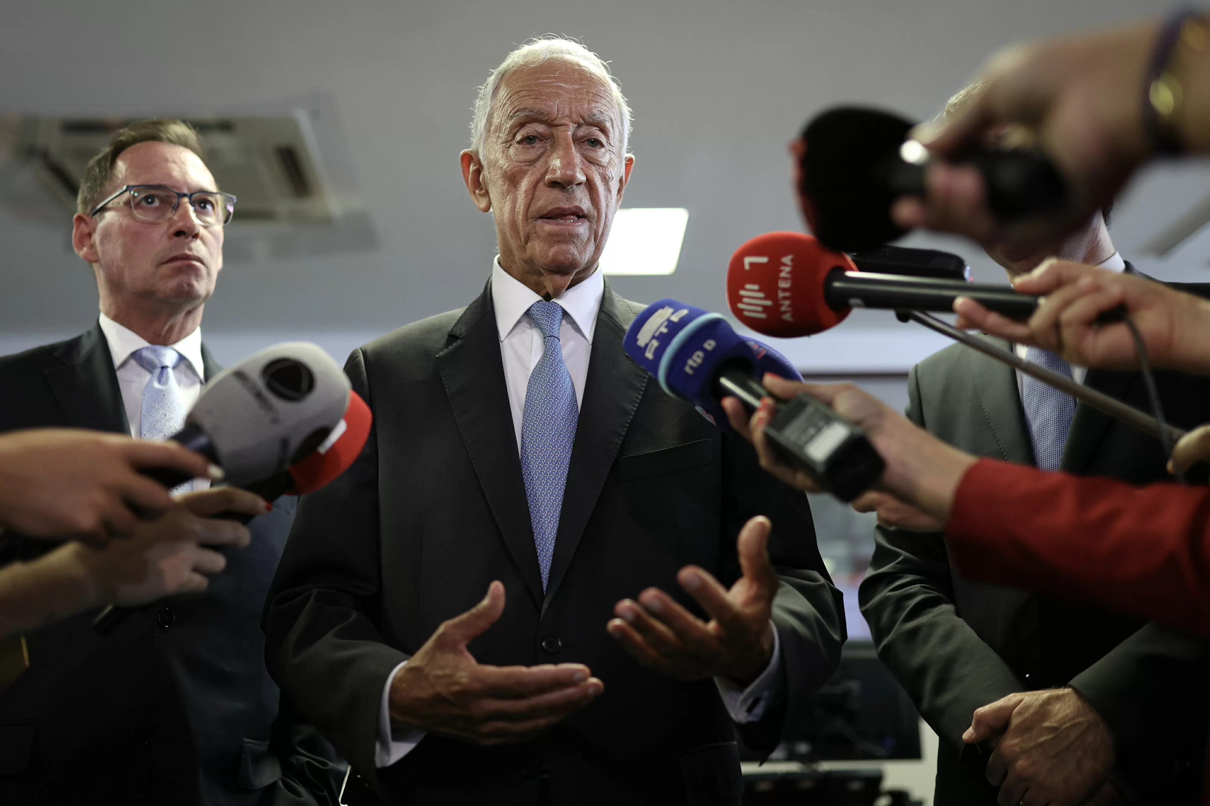 Marcelo e MAI reuniram com a Autoridade Nacional de Proteção Civil esta tarde para se inteirar "do ponto da situação provocada pela tempestade Kristin"