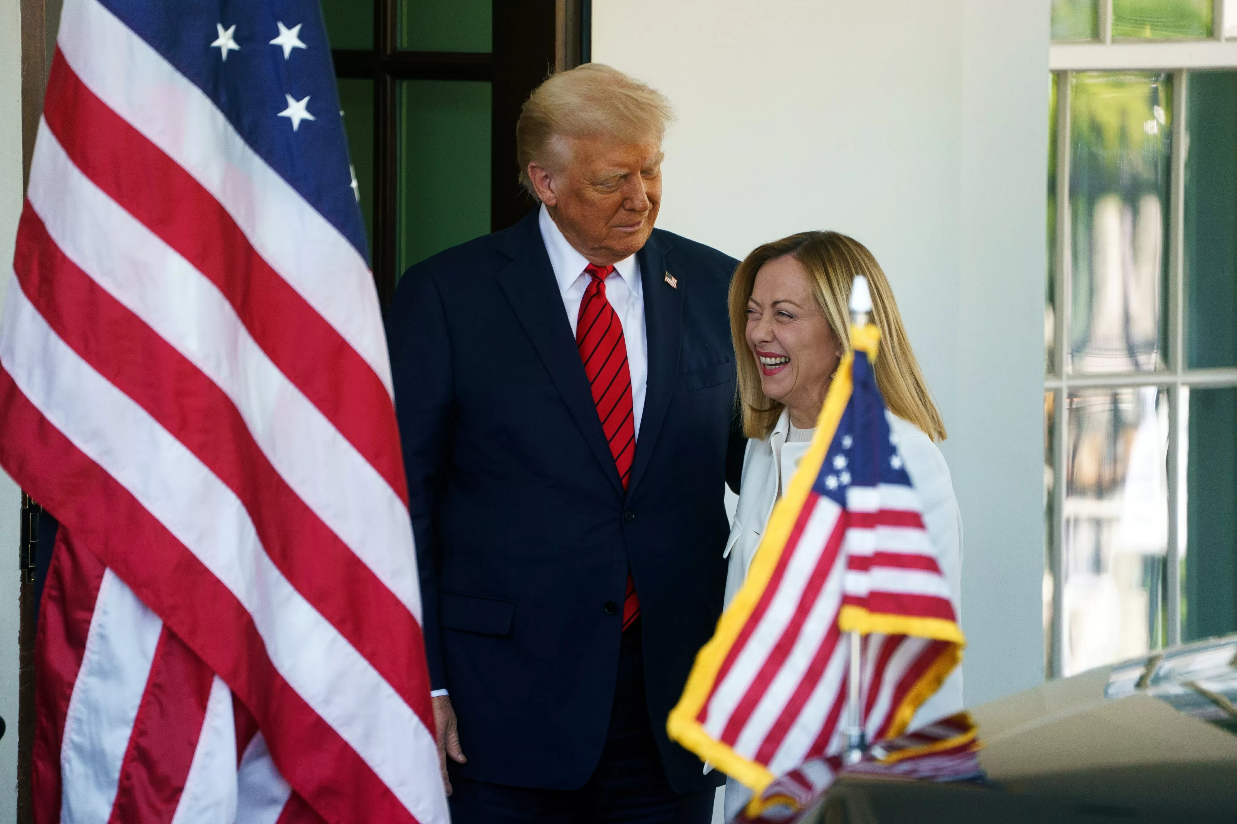 Trump merece Nobel da Paz se conseguir "paz duradoura e justa" na Ucrânia, afirma PM italiana