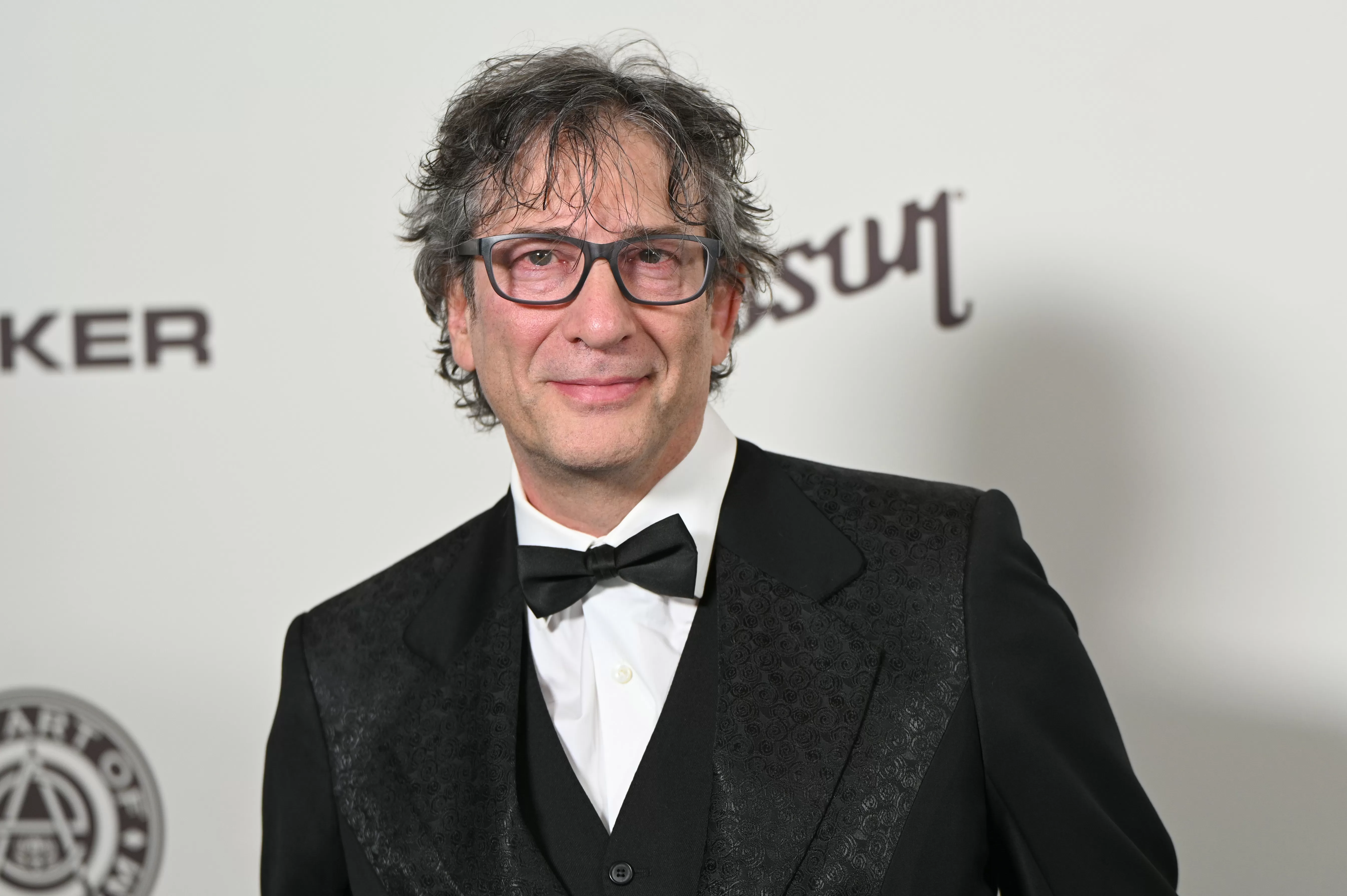 Neil Gaiman anuncia novo livro após quase 2 anos das acusações de abuso sexual