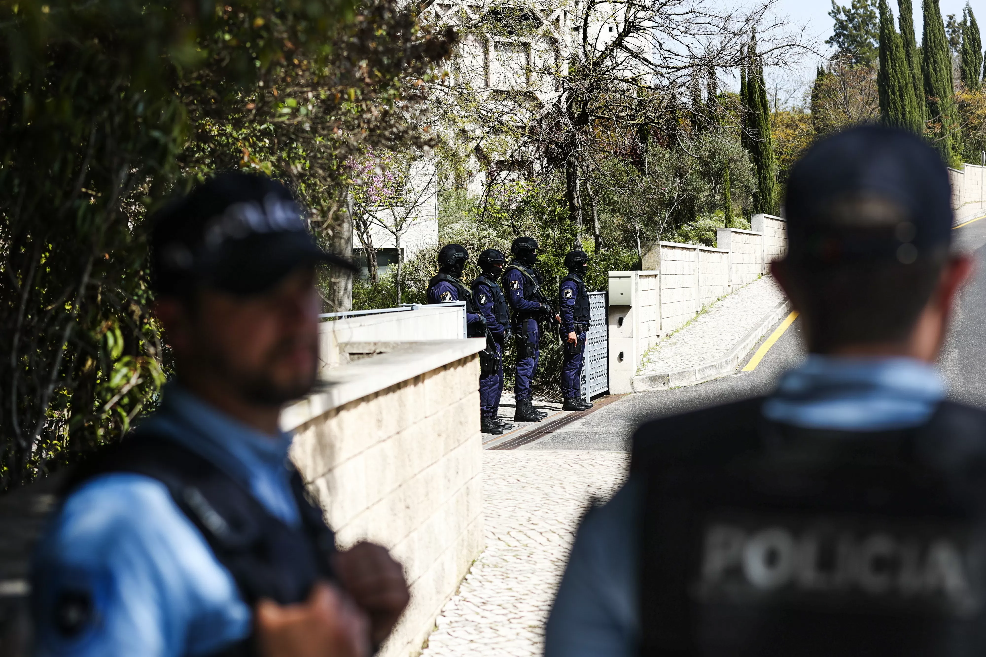 Repetição de julgamento do massacre no Centro Ismaili deixa em choque familiares das vítimas