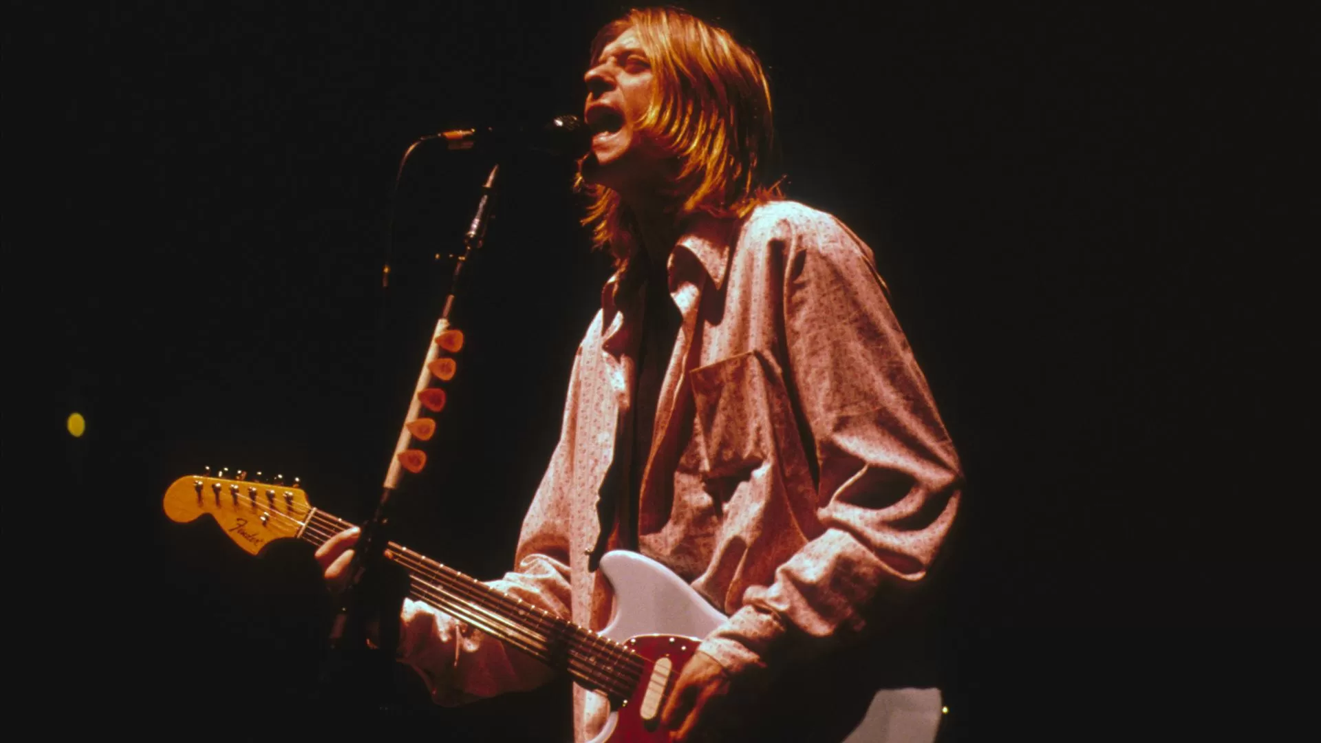 Investigação sugere que morte de Kurt Cobain foi homicídio e não suicídio
