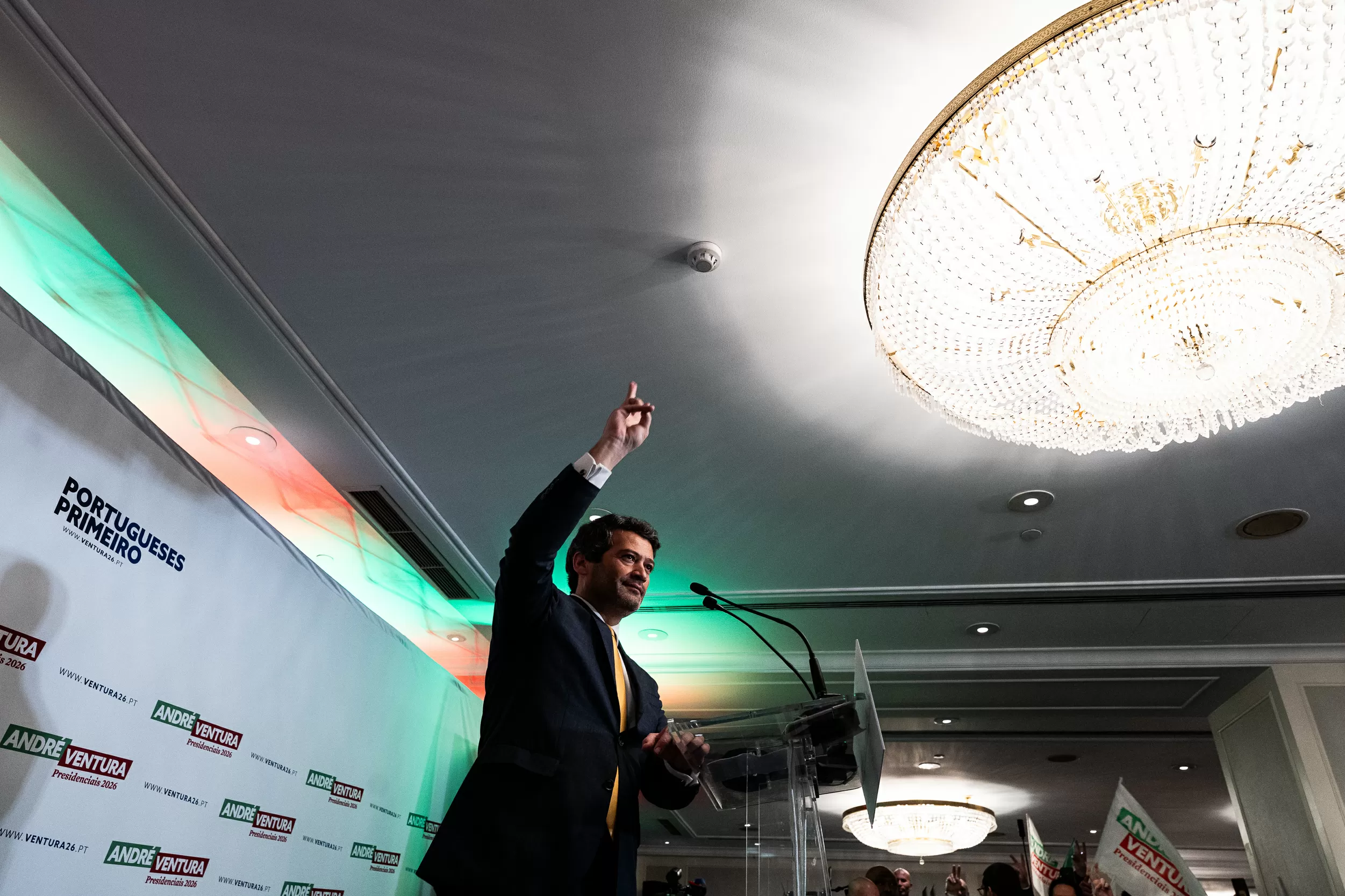 André Ventura celebra liderança da direita, mas fica atrás da AD em números