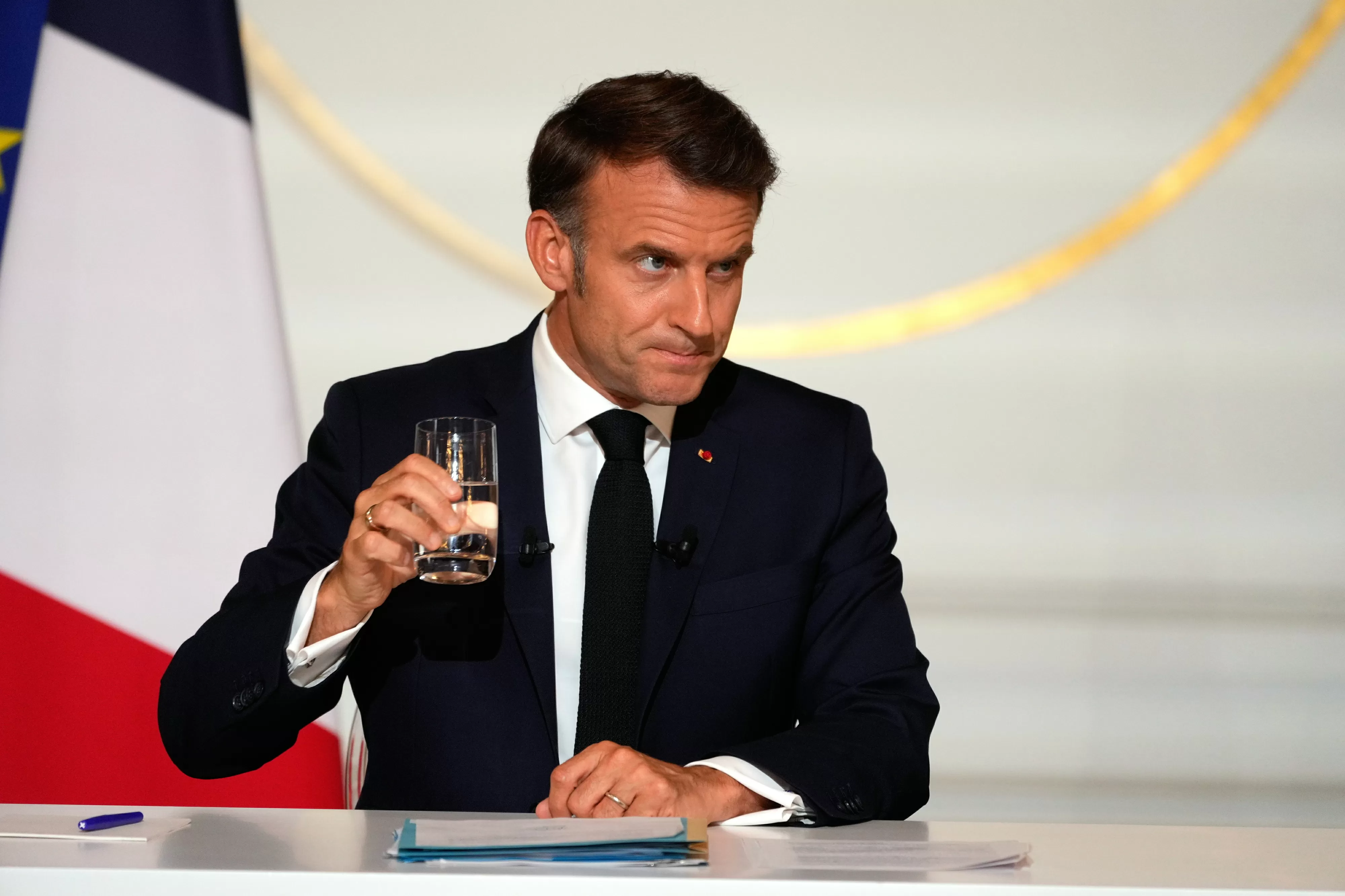 Que países têm armas nucleares? França eleva número de ogivas