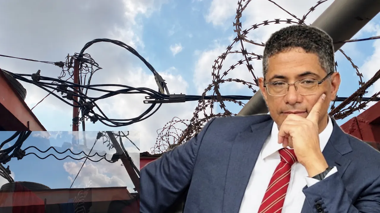 MINISTÉRIO ASSASSINO? Técnicos da ENDE pousam cabos e poste partido por cima das chapas do cidadão há um ano