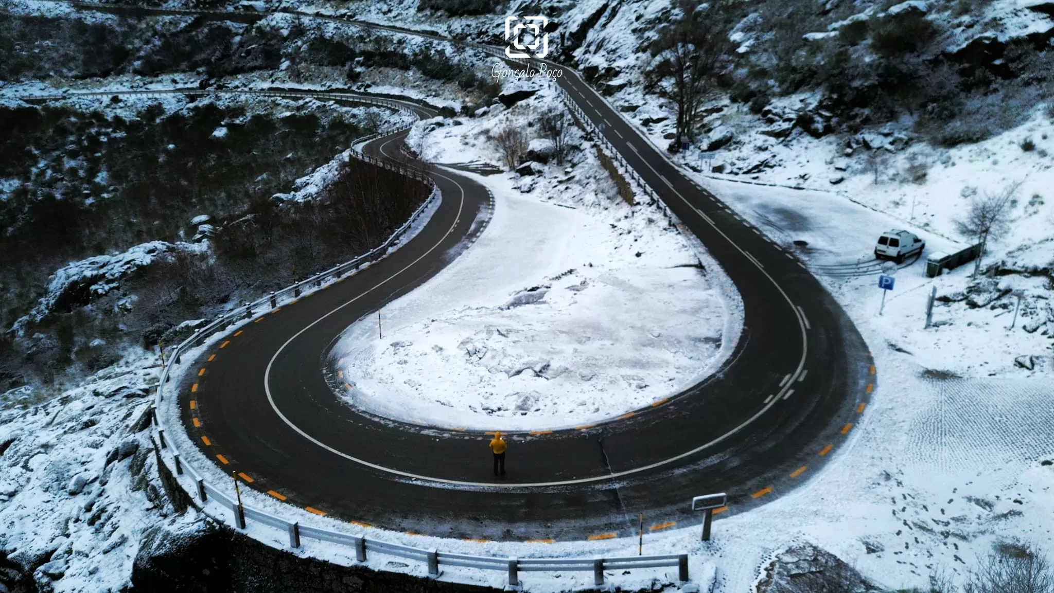 Queda de neve já fechou acessos à Serra da Estrela. Veja quais