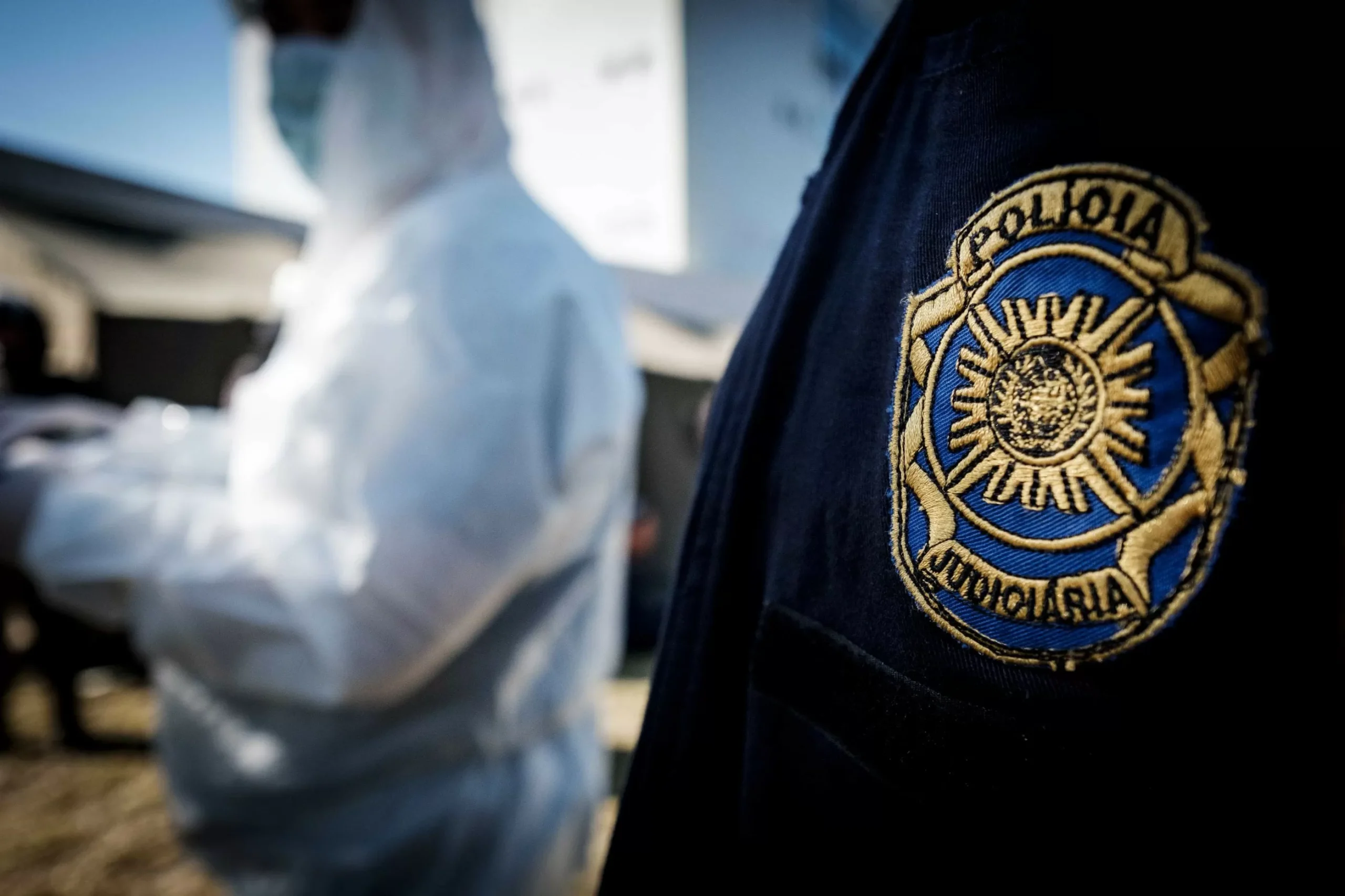 Mulher mata marido à facada em Olhão. Entregou-se voluntariamente na PSP