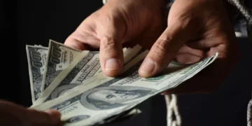 “Desmistificando Finanças: Como Transformar Piadas em Prosperidade”