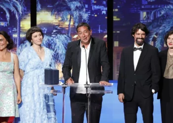 Miguel Gomes vence prémio de melhor realizador no festival de Cannes