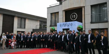 EM DIRETO: Seleção já está em Marienfeld e foi ‘regada’ com amor nacional