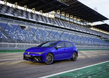 Novo Volkswagen Golf R apresentado. Pela primeira vez com 333 cv