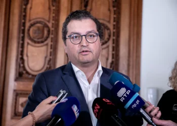 Retenção na fonte do IRS? Governo espera por Marcelo para mexidas