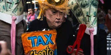 “Política: Reflexões sobre conflitos, corrupção e experiências positivas”