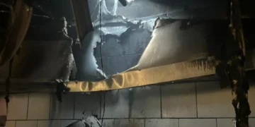 Incêndio em restaurante de Indaial é controlado pelos Bombeiros voluntários nesta tarde 