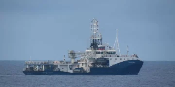 Frota de navios militares russos chega à Venezuela para "marcar presença"