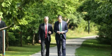 Starmer em Dublin para Irlanda e Reino Unido iniciarem uma “nova era”