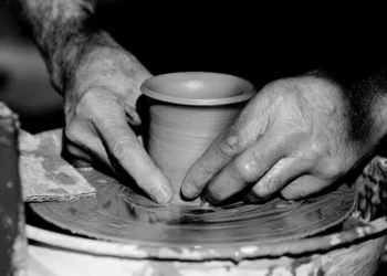 “O Futuro do Mercado Imobiliário na Costa del Sol: Entrevista Exclusiva com Olívia Christina”