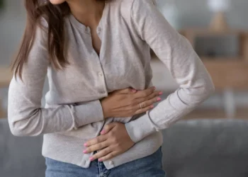 Cancro do pâncreas. Os três sintomas precoces que jamais deve ignorar