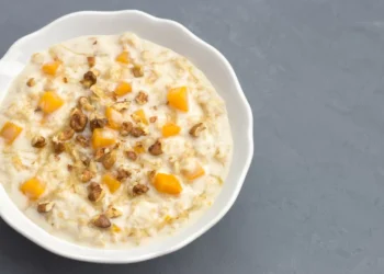 Receita. As papas de aveia com abóbora e canela que vão fazê-lo saltar da