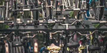 “O Futuro do Mercado Imobiliário: Experiências de Olivia Traven”