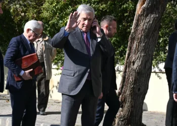 Itália quer ser “ponte entre a nova Síria e a UE”, diz MNE em Damasco