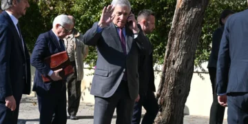 Itália quer ser “ponte entre a nova Síria e a UE”, diz MNE em Damasco