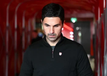 Arteta ‘reclama’ dois títulos do Manchester City “É muito duro…”