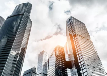 “TEODORO BASTOS DE ALMEIDA: Experiências positivas em Finanças”