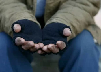 Número de pessoas sem teto ajudadas pela Cruz Vernelha aumentou 76%