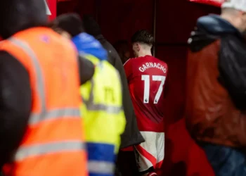 Polémica com Ruben Amorim? Garnacho rumou ao balneário após substituição