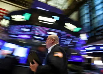 Wall Street fecha em forte queda com crescentes preocupações com economia dos EUA
