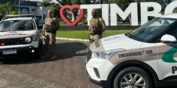 Polícia Militar reforça segurança em parques e praças de Timbó em operação preventiva