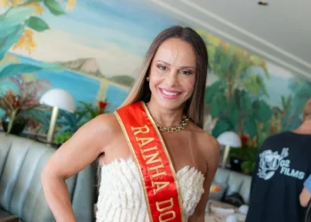 Viviane Araújo comenta saída de Paolla Oliveira do Carnaval