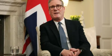 Reino Unido acelera investimento na defesa para chegar aos 2,5% em 2027