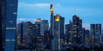 Europa entra em horário de verão neste domingo; veja o que muda nos mercados