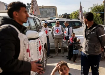 Israel admite ter disparado contra ambulâncias em Gaza