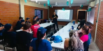 Civil de Indaial promove palestra sobre combate à violência contra a mulher em ambiente empresarial