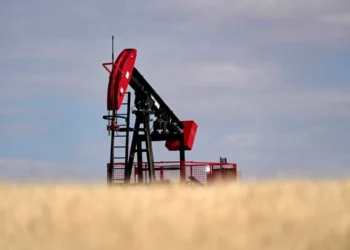 Petróleo fecha em queda em NY pressionado por acordos dos EUA com Ucrânia e Rússia