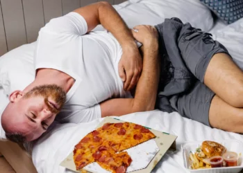 Dietistas aconselham a afastar-se deste tipo de alimentos ao jantar