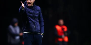 Anselmi critica arbitragem e aponta penálti do Benfica: “Ou são todos…”