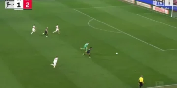 Onde é que ia o guarda-redes? Até Kompany festejou o golo antes do tempo