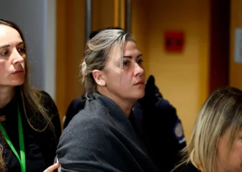 Filha de Dominique Pelicot denuncia o pai por violação