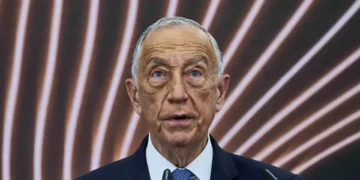 Marcelo promulga decretos que elevam Alvares e Mouçós à categoria de vila