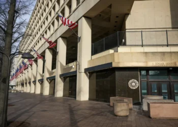 Governo Trump listou centenas de edifícios federais para venda ou fecho